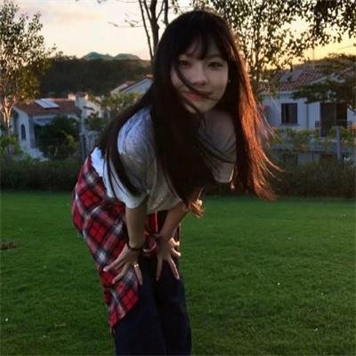配角